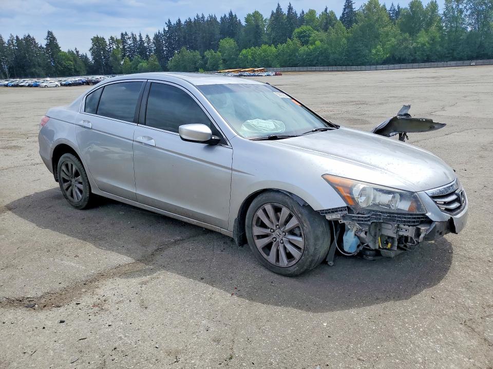 53625836 :رقم المزاد ، 1HGCP2F83BA027435 vin ، 2011 Honda Accord مزاد بيع
