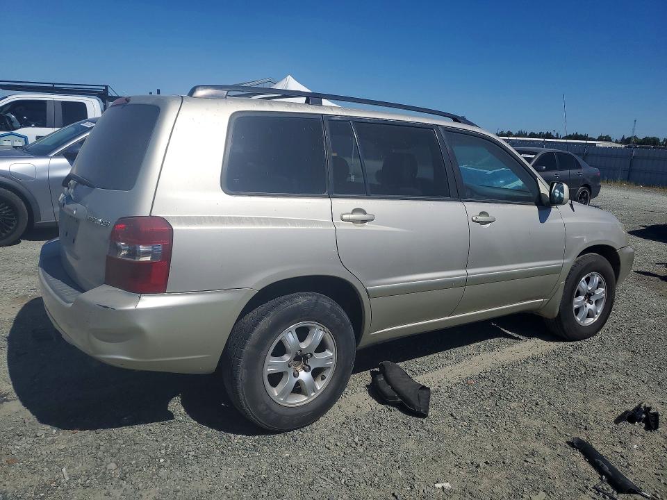 53607766 :رقم المزاد ، JTEGF21AX20044439 vin ، 2002 Toyota Highlander مزاد بيع