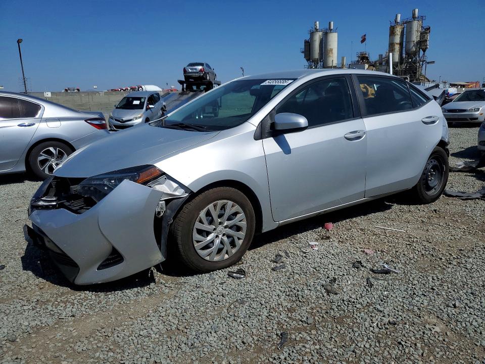 Продажа на аукционе авто 2018 Toyota Corolla, vin: 2T1BURHE5JC102161, номер лота: 54856686
