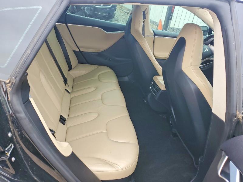 54160696 :رقم المزاد ، 5YJSA1CN6DFP15634 vin ، 2013 Tesla Model S مزاد بيع