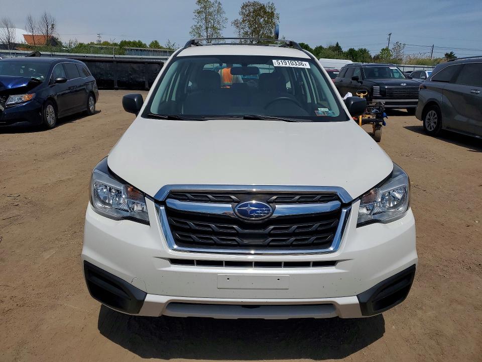 51910336 :رقم المزاد ، JF2SJABC0HH595577 vin ، 2017 Subaru Forester مزاد بيع