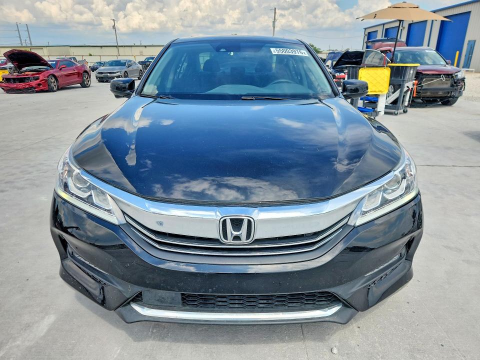 2016 Honda Accord მანქანა იყიდება აუქციონზე, vin: 1HGCR3F09GA002086, აუქციონის ნომერი: 55003976