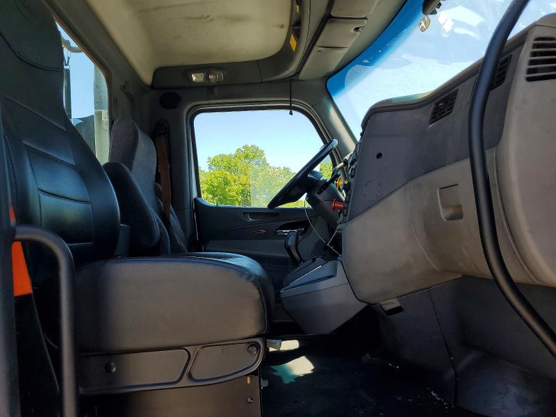 Продажа на аукционе авто 2016 Peterbilt 579, vin: 1XPBA48XXGD354432, номер лота: 50615956