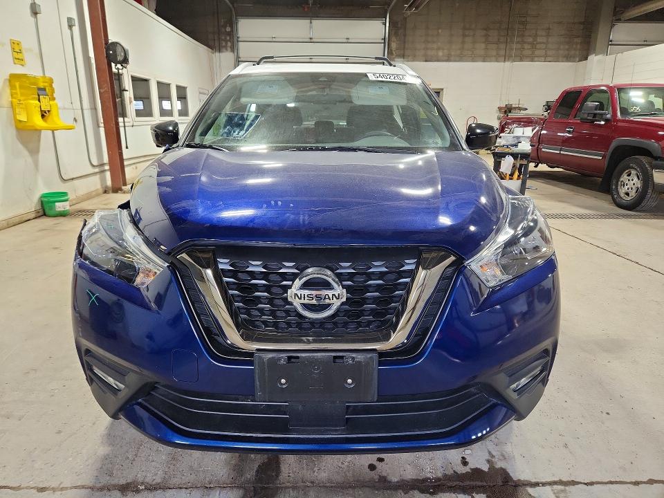 54022046 :رقم المزاد ، 3N1CP5DV3LL546362 vin ، 2020 Nissan Kicks مزاد بيع