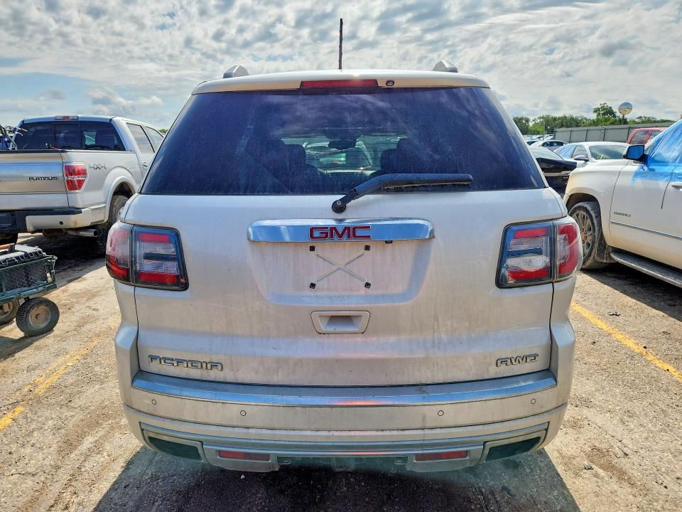 55418856 :رقم المزاد ، 1GKKVTKD0FJ260577 vin ، 2015 Gmc Acadia مزاد بيع
