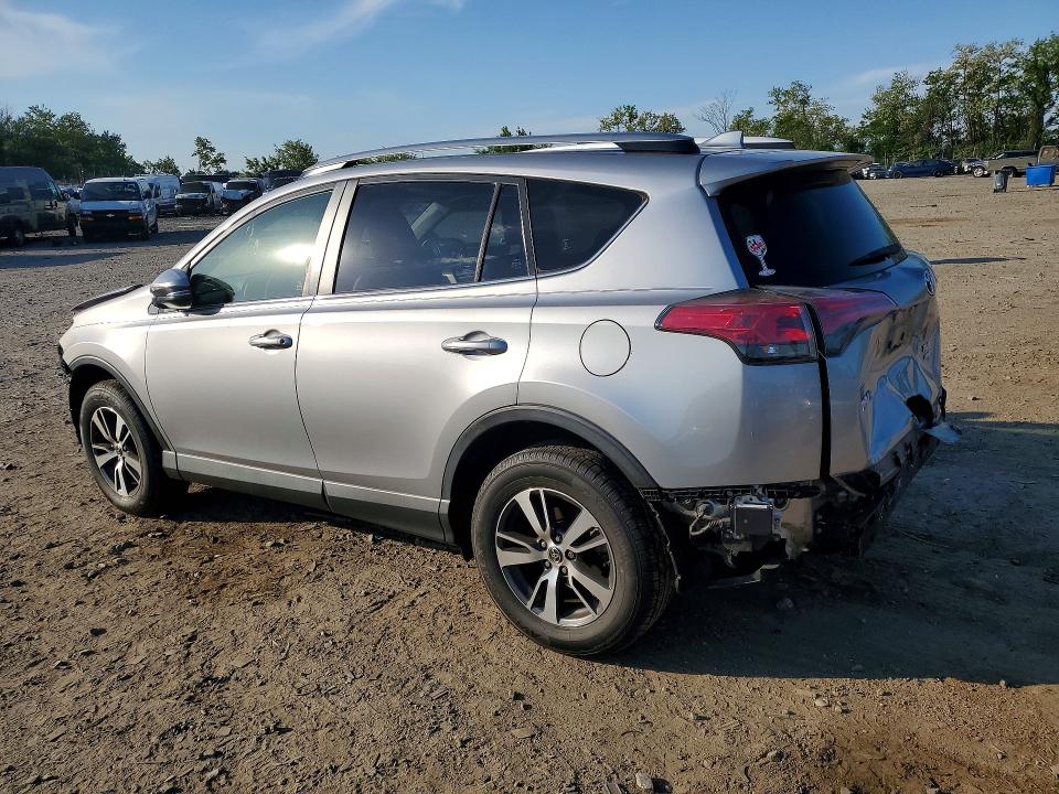 Продажа на аукционе авто 2018 Toyota Rav4, vin: JTMRFREV1JJ188134, номер лота: 52037556