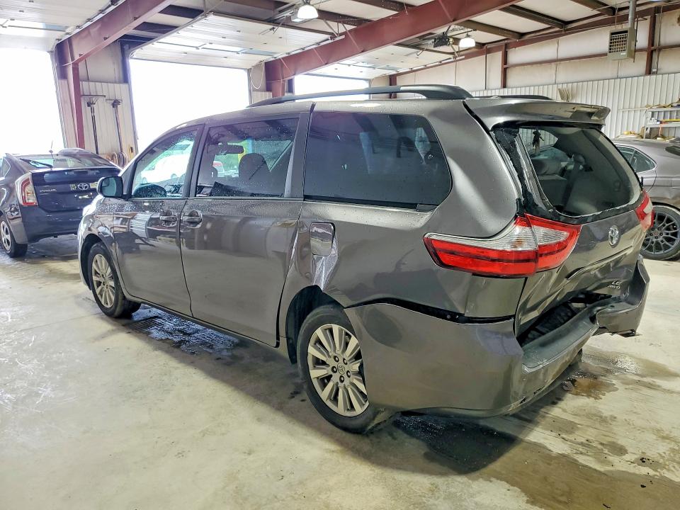 Продаж на аукціоні авто 2017 Toyota Sienna, vin: 5TDJZ3DCXHS163747, номер лоту: 54911166