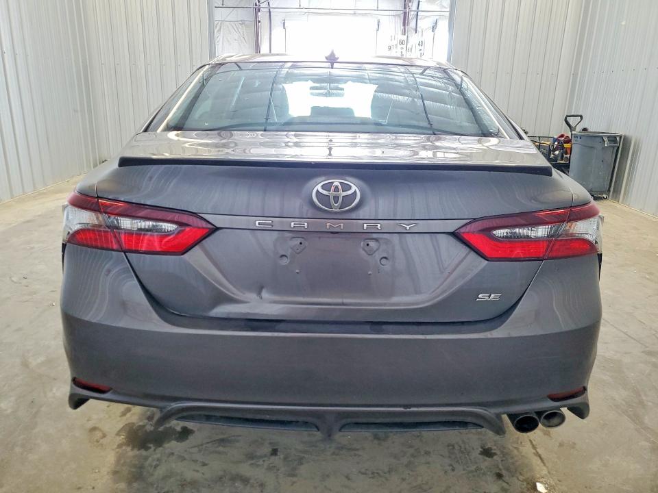 Продаж на аукціоні авто 2024 Toyota Camry, vin: 4T1G11AK0RU872813, номер лоту: 54436006