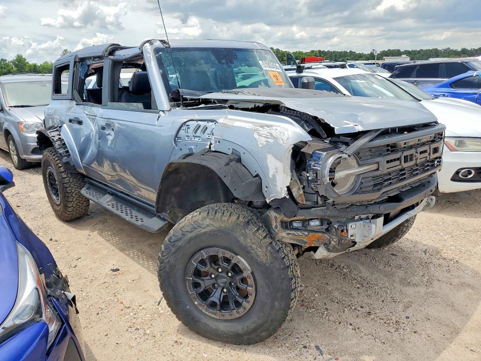Продаж на аукціоні авто 2024 Ford Bronco, vin: 1FMEE0RR3RLA62959, номер лоту: 51003456