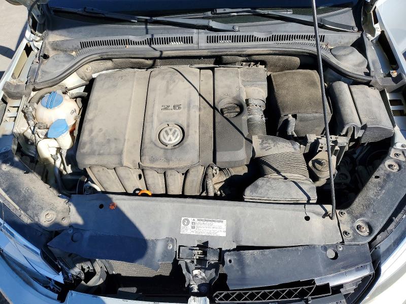 53035256 :رقم المزاد ، 3VWDX7AJ9BM387514 vin ، 2011 Volkswagen Jetta مزاد بيع