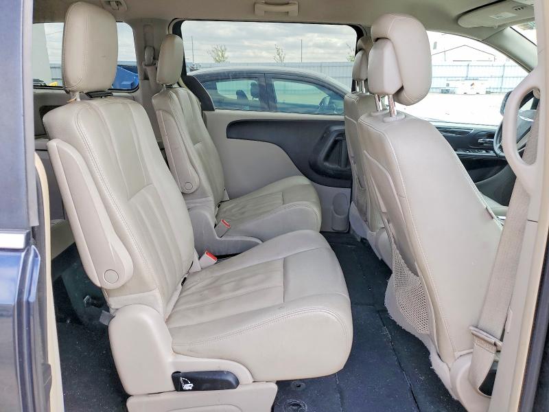 52823646 :رقم المزاد ، 2C4RC1BG3ER381855 vin ، 2014 Chrysler Town & Country مزاد بيع