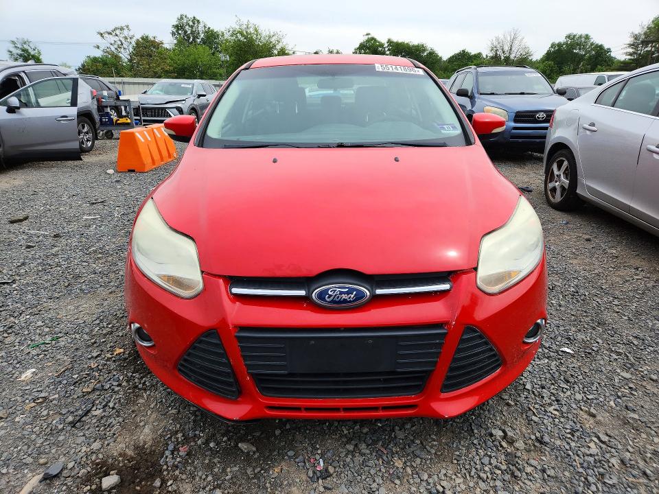 55141896 :رقم المزاد ، 1FAHP3F23CL276268 vin ، 2012 Ford Focus مزاد بيع