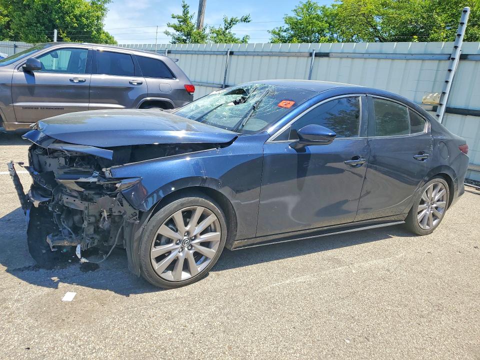 Продажа на аукционе авто 2020 Mazda 3, vin: 3MZBPACL0LM131802, номер лота: 53475966