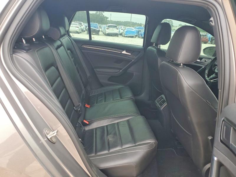 Продажа на аукционе авто 2016 Volkswagen Golf R, vin: WVWUF7AU6GW268164, номер лота: 52458426