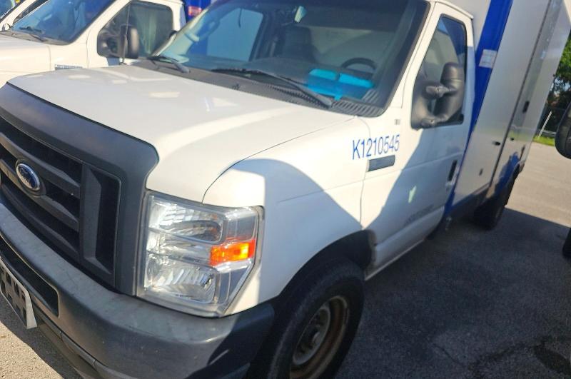 Продажа на аукционе авто 2023 Ford Econoline, vin: 1FDWE3FK1PDD08489, номер лота: 55567366