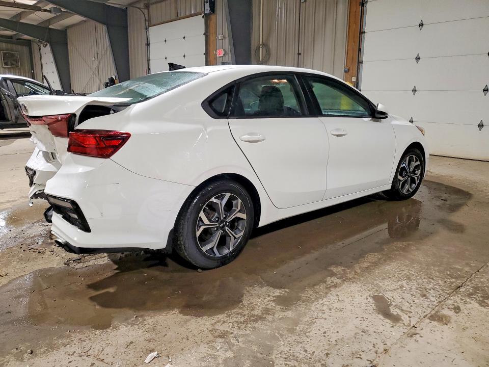 52520426 :رقم المزاد ، 3KPF24ADXKE085663 vin ، 2019 Kia Forte مزاد بيع