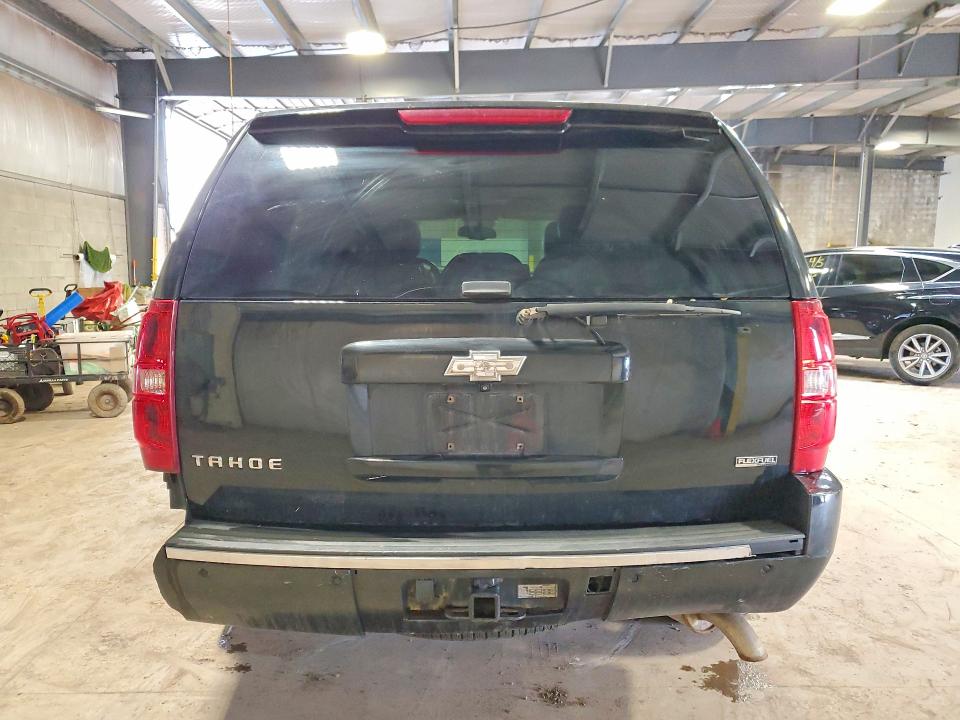 53283276 :رقم المزاد ، 1GNUKCE05AR146078 vin ، 2010 Chevrolet Tahoe مزاد بيع