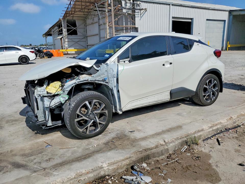 52566416 :رقم المزاد ، JTNKHMBX5M1111013 vin ، 2021 Toyota C-hr مزاد بيع