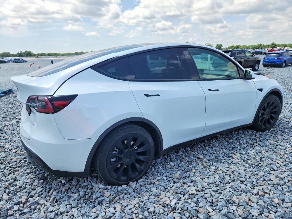 51979746 :رقم المزاد ، 7SAYGAEE6PF669512 vin ، 2023 Tesla Model Y مزاد بيع