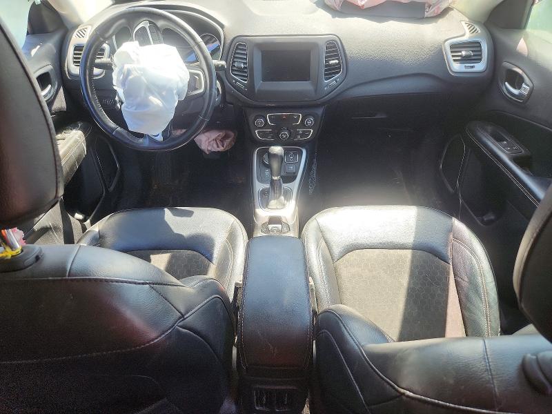 55364486 :رقم المزاد ، 3C4NJDBB5HT688746 vin ، 2017 Jeep Compass مزاد بيع