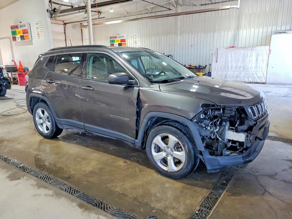 53565026 :رقم المزاد ، 3C4NJCBB9KT855708 vin ، 2019 Jeep Compass مزاد بيع