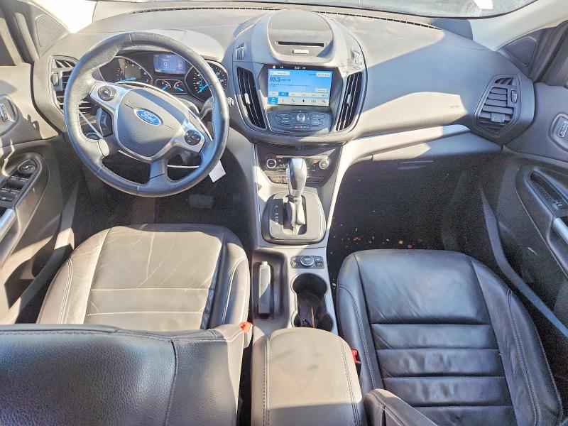 Продажа на аукционе авто 2016 Ford Escape, vin: 1FMCU0GX2GUB99524, номер лота: 54450916