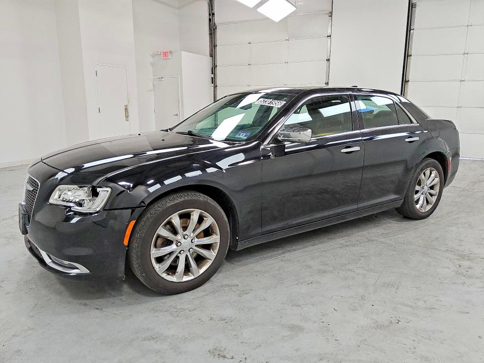 52331956 :رقم المزاد ، 2C3CCAKG2KH556673 vin ، 2019 Chrysler 300 مزاد بيع