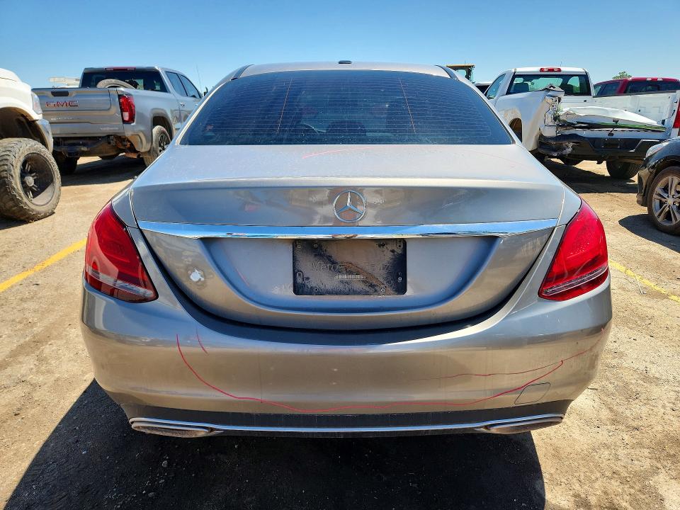 52151276 :رقم المزاد ، WDDWF8DB0LR526704 vin ، 2020 Mercedes-benz C مزاد بيع