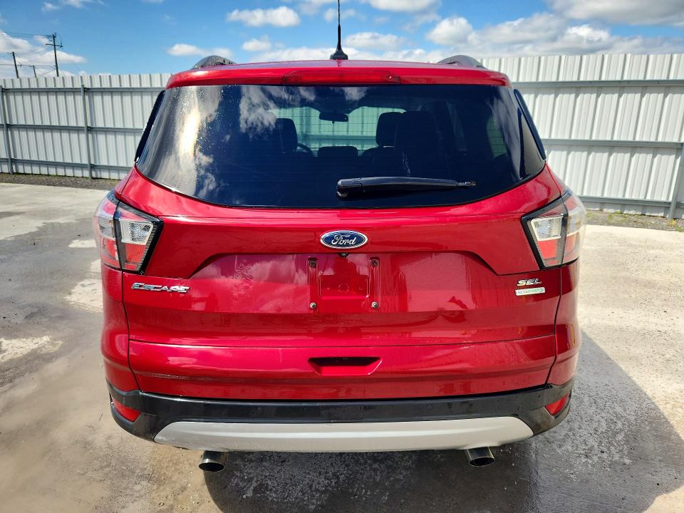2018 Ford Escape მანქანა იყიდება აუქციონზე, vin: 1FMCU0HD4JUD23837, აუქციონის ნომერი: 55247136