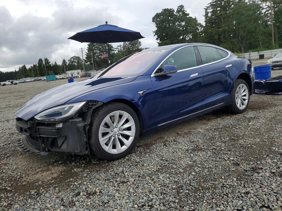 Auction sale of the 2018 Tesla Model S, vin: 5YJSA1E24JF257235, lot number: 53837556
