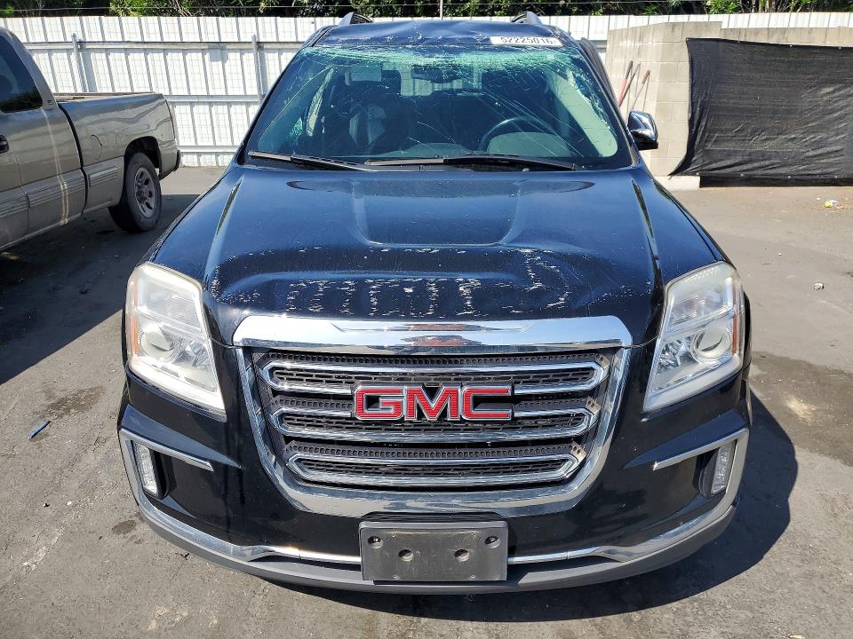 52225016 :رقم المزاد ، 2GKFLUEKXH6327953 vin ، 2017 Gmc Terrain مزاد بيع