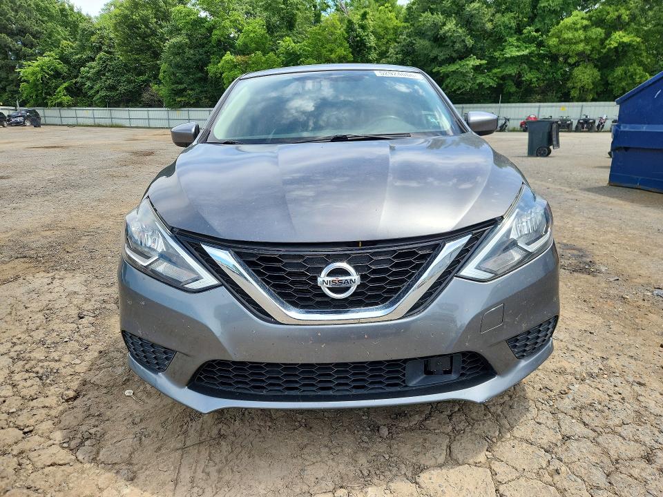 Продажа на аукционе авто 2018 Nissan Sentra, vin: 3N1AB7AP9JL631310, номер лота: 52924066