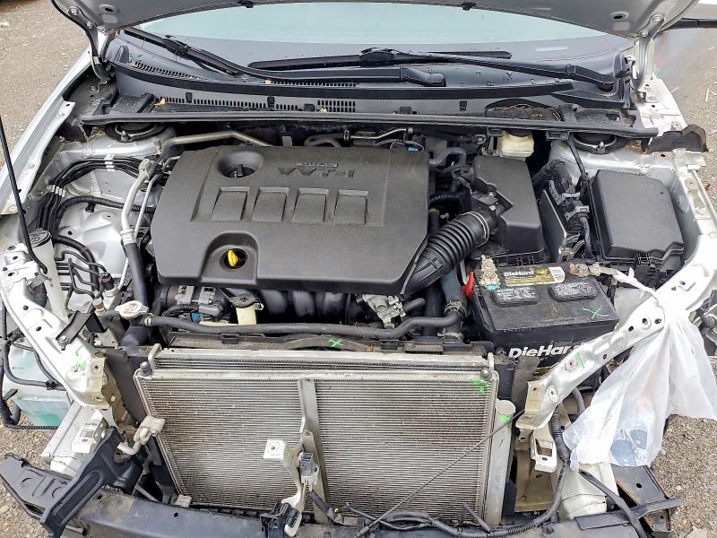 54610816 :رقم المزاد ، 5YFBURHE6JP779333 vin ، 2018 Toyota Corolla مزاد بيع