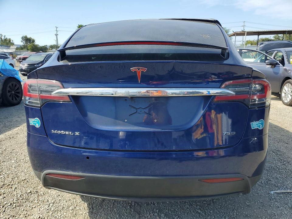 2017 Tesla Model X მანქანა იყიდება აუქციონზე, vin: 5YJXCDE23HF054624, აუქციონის ნომერი: 54138686