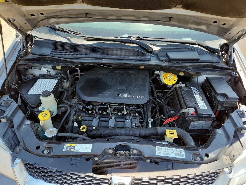 53585286 :رقم المزاد ، 2C4RDGCG8JR238473 vin ، 2018 Dodge Grand Caravan مزاد بيع
