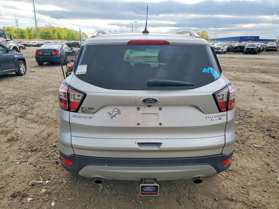 Aukcja sprzedaży 2018 Ford Escape, vin: 1FMCU9J9XJUC47714, numer aukcji: 52819066