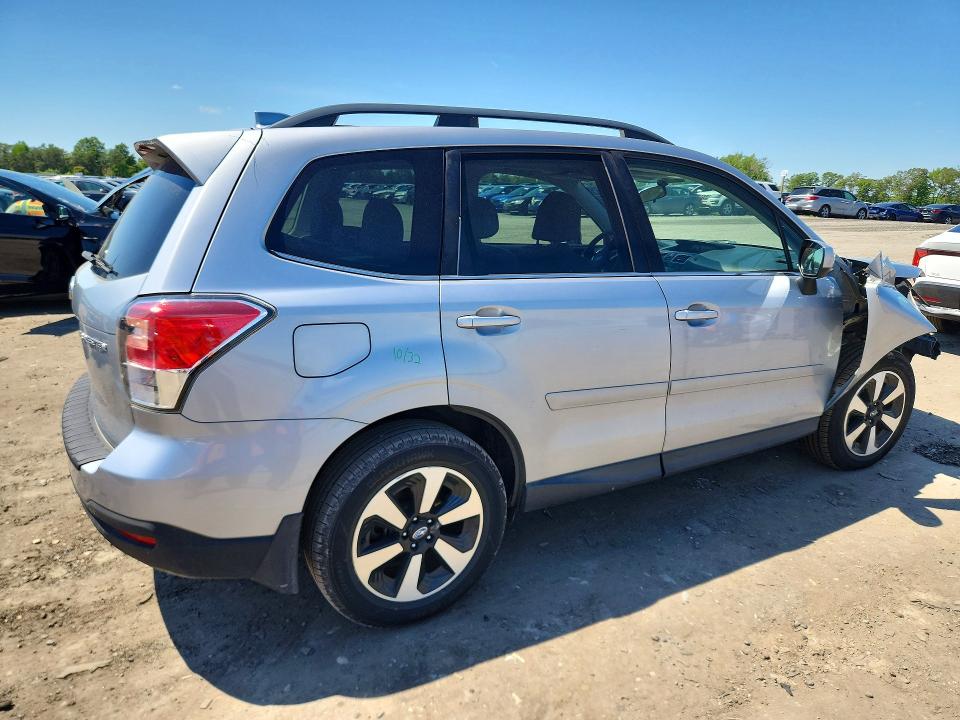 Продажа на аукционе авто 2018 Subaru Forester, vin: JF2SJAJC4JH500722, номер лота: 53558176