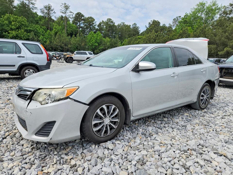 2014 Toyota Camry მანქანა იყიდება აუქციონზე, vin: 4T4BF1FK8ER384813, აუქციონის ნომერი: 52505076