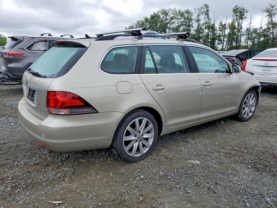 54390336 :رقم المزاد ، 3VWPP7AJ5DM640943 vin ، 2013 Volkswagen Jetta مزاد بيع