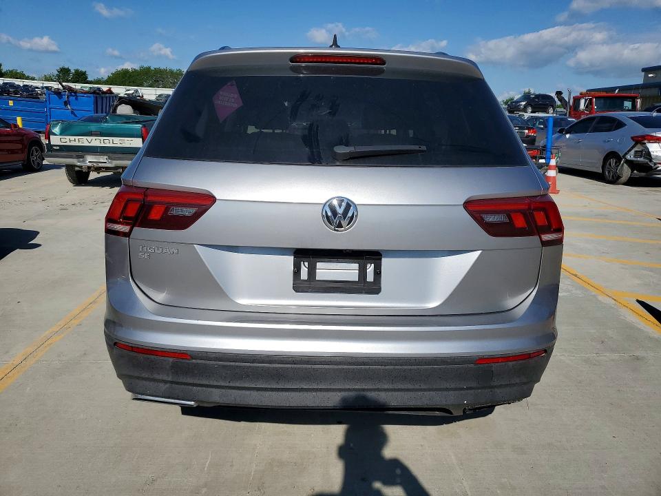 Продажа на аукционе авто 2020 Volkswagen Tiguan, vin: 3VV3B7AX0LM059399, номер лота: 51038876