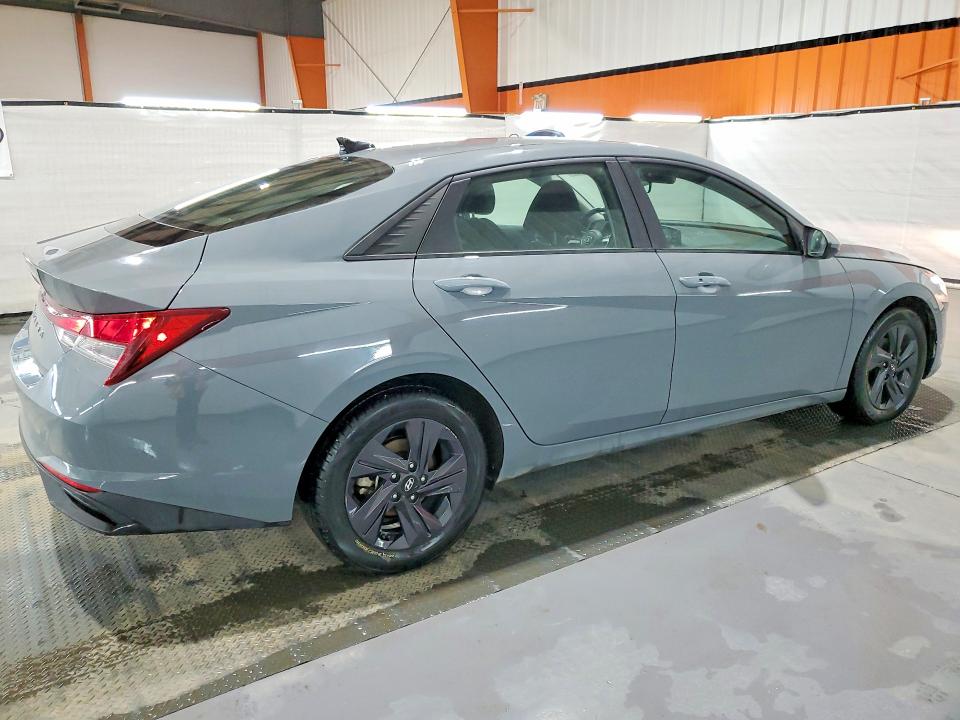 2021 Hyundai Elantra მანქანა იყიდება აუქციონზე, vin: KMHLM4AG9MU167228, აუქციონის ნომერი: 52717726