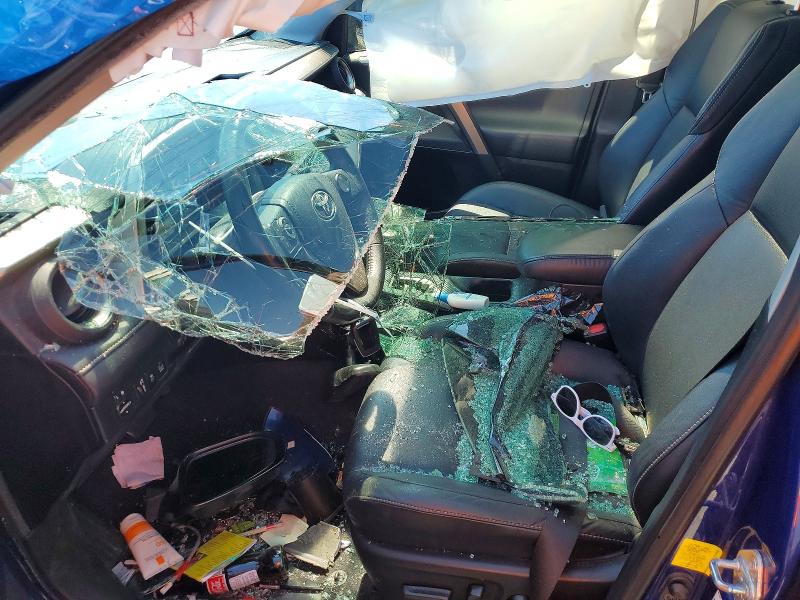 54724586 :رقم المزاد ، 2T3DFREV0FW315250 vin ، 2015 Toyota Rav4 مزاد بيع