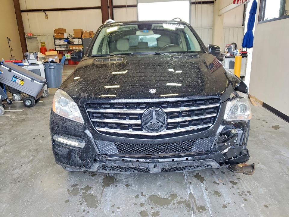 Продажа на аукционе авто 2015 Mercedes-benz Ml, vin: 4JGDA0EB9FA497850, номер лота: 54840956