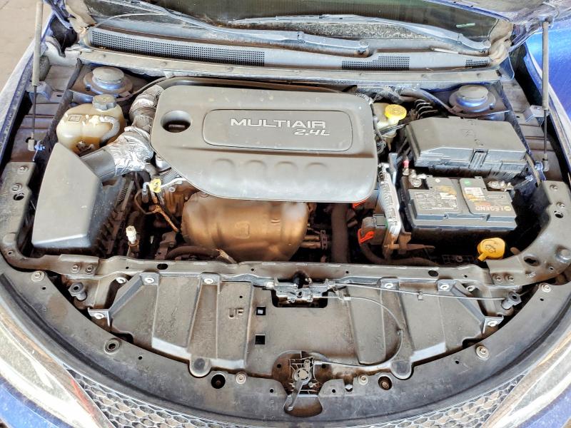 53829586 :رقم المزاد ، 1C3CCCAB0FN672050 vin ، 2015 Chrysler 200 مزاد بيع