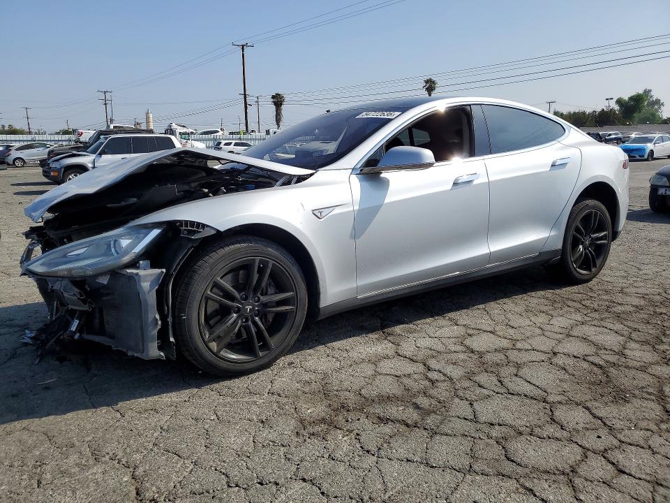 Продаж на аукціоні авто 2014 Tesla Model S, vin: 5YJSA1S11EFP48685, номер лоту: 54722636
