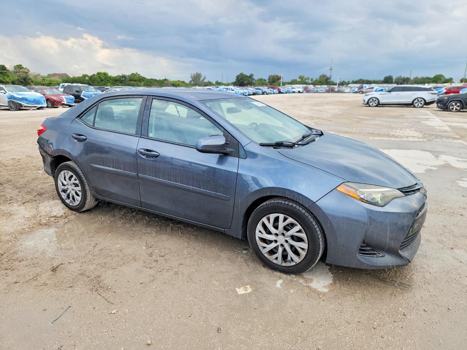 Продажа на аукционе авто 2017 Toyota Corolla, vin: 2T1BURHE0HC780729, номер лота: 53169366