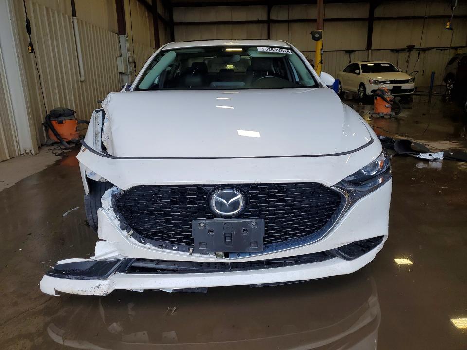 2021 Mazda 3 მანქანა იყიდება აუქციონზე, vin: JM1BPBCLXM1306192, აუქციონის ნომერი: 53889926