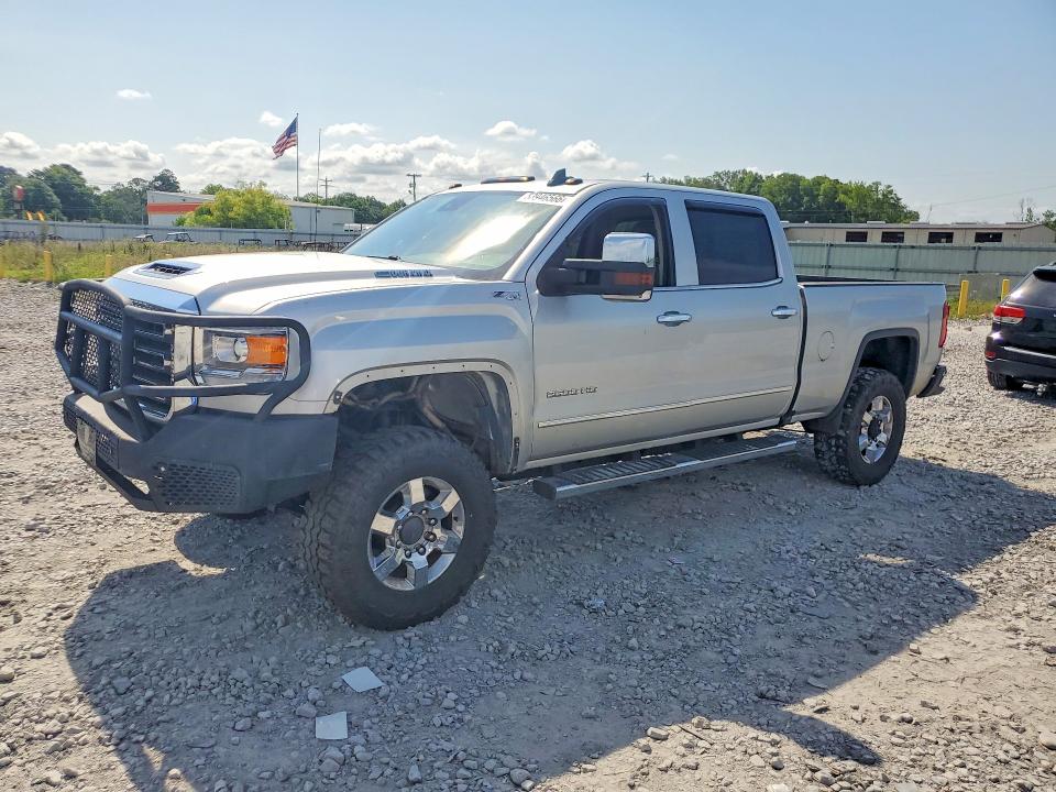 53946566 :رقم المزاد ، 1GT12REY3KF272379 vin ، 2019 Gmc Sierra مزاد بيع