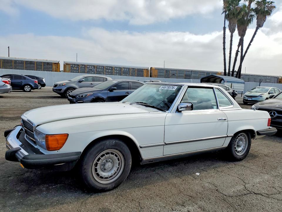1982 Mercedes-benz 380 მანქანა იყიდება აუქციონზე, vin: WDBBA45A7CB018341, აუქციონის ნომერი: 54679576