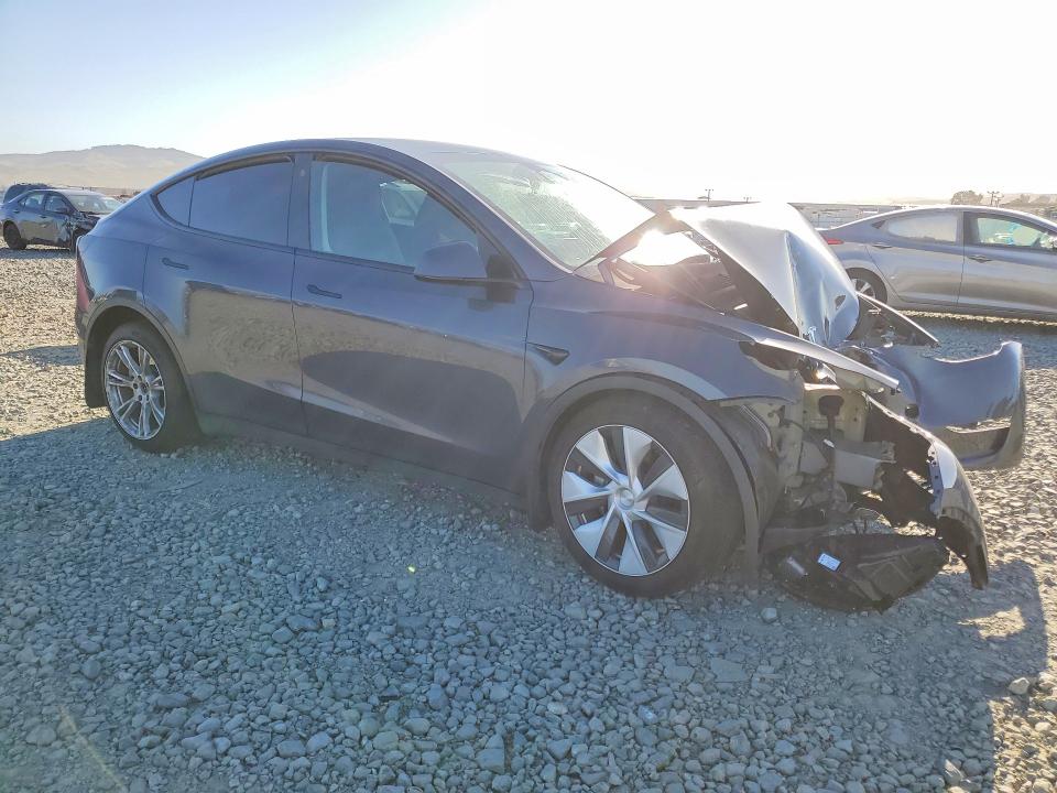 53924836 :رقم المزاد ، 7SAYGDEE6PF634812 vin ، 2023 Tesla Model Y مزاد بيع